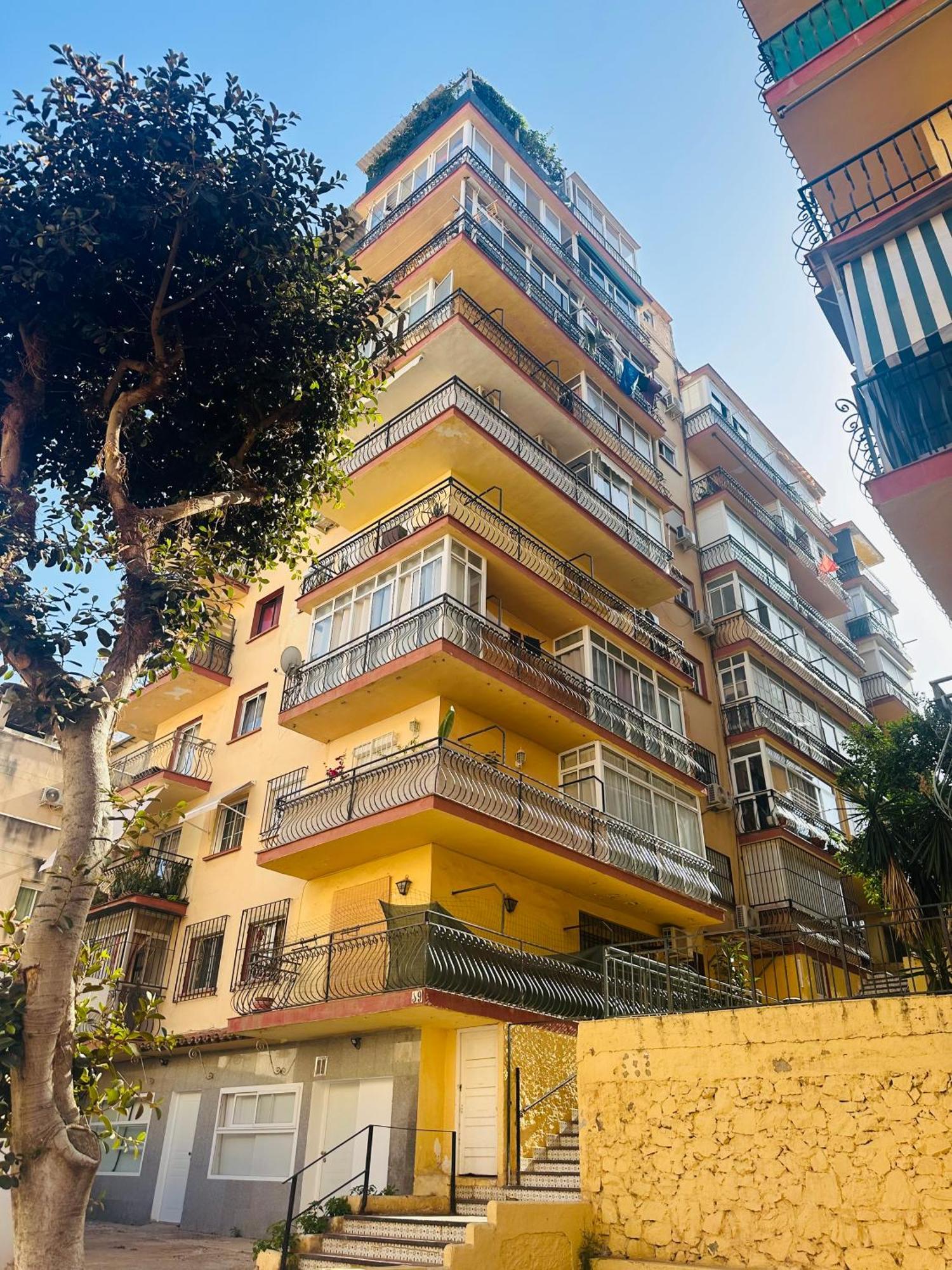 Regency Luxe Studio Torremolinos Exterior photo